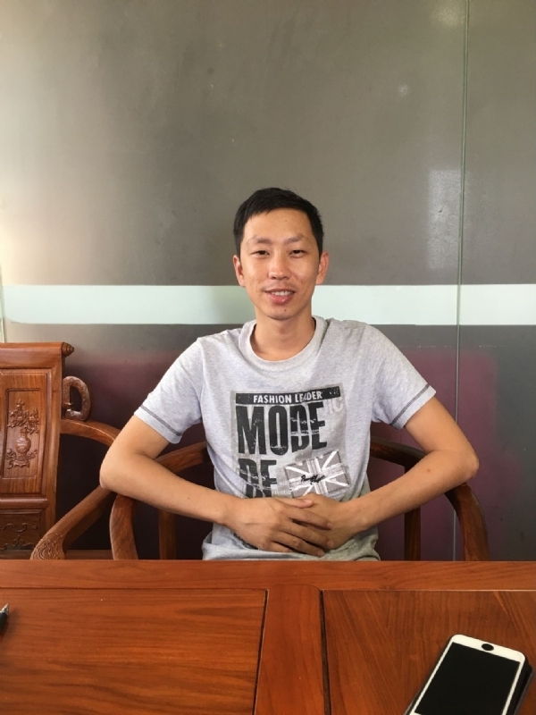 逝水流年的第二张照片--漳州婚介网