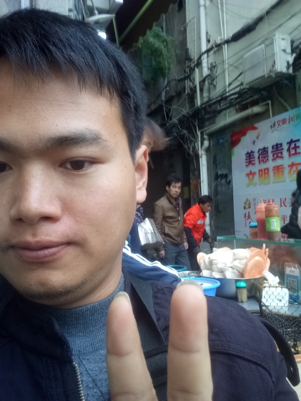 简单的第一张照片--漳州婚介网
