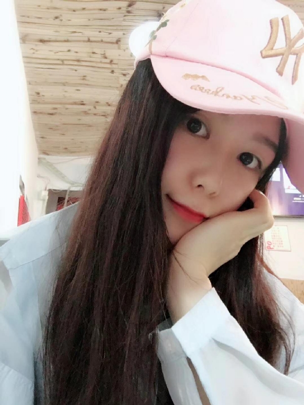 丹丹的第一张照片--漳州婚介网