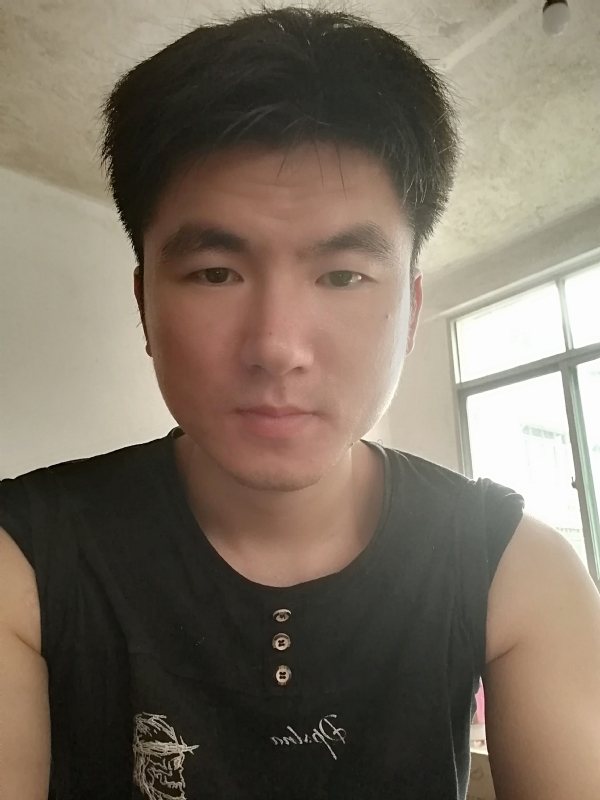 何必呢的第一张照片--漳州婚介网