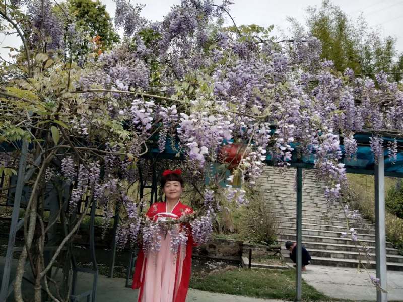 莉莉的第一张照片--漳州婚介网
