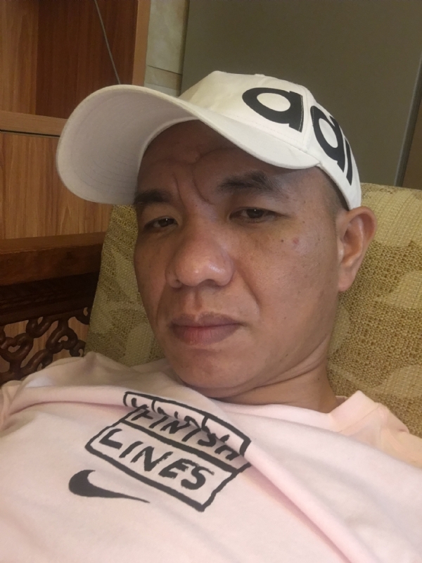 坚持到底的第一张照片--漳州婚介网
