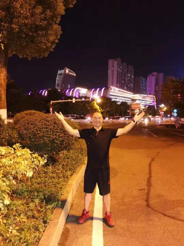 李国伟的第二张照片--漳州婚介网