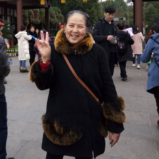 刘刘的第一张照片--漳州婚介网