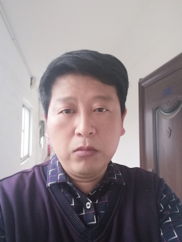 夜色温柔的第四张照片--漳州婚介网