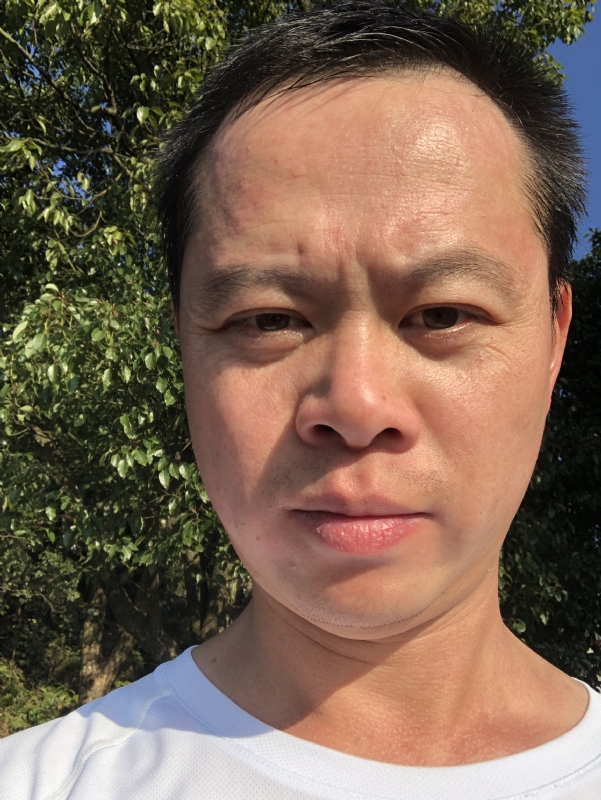 猩猩巨呃的第四张照片--漳州婚介网