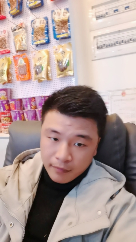 小宇的第一张照片--漳州婚介网