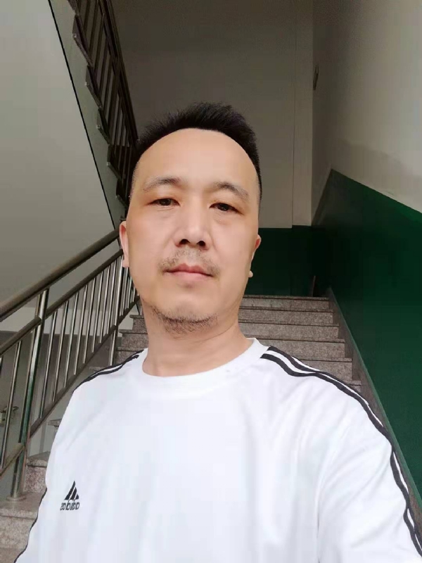 假如风有颜色的第一张照片--漳州婚介网