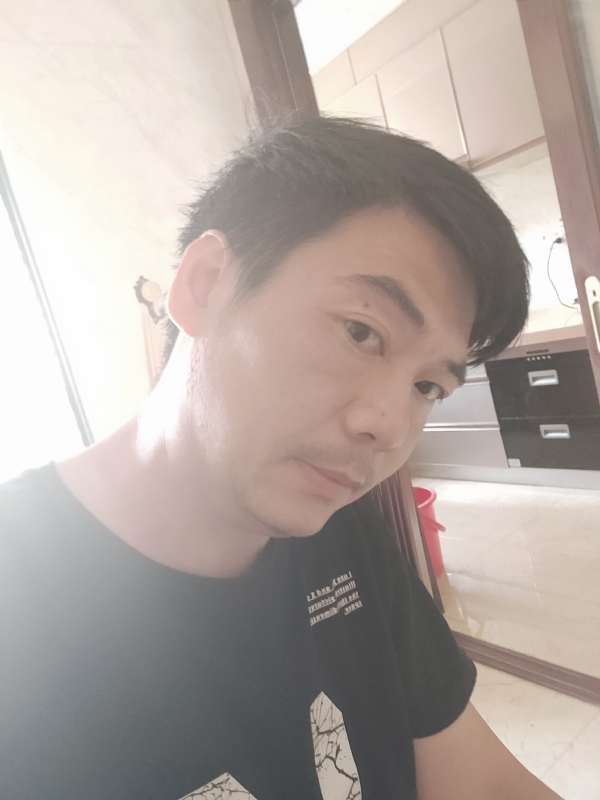 漫步的第一张照片--漳州婚介网