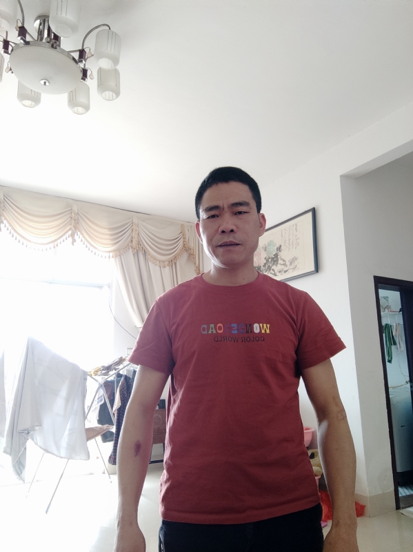 再回首的第二张照片--漳州婚介网