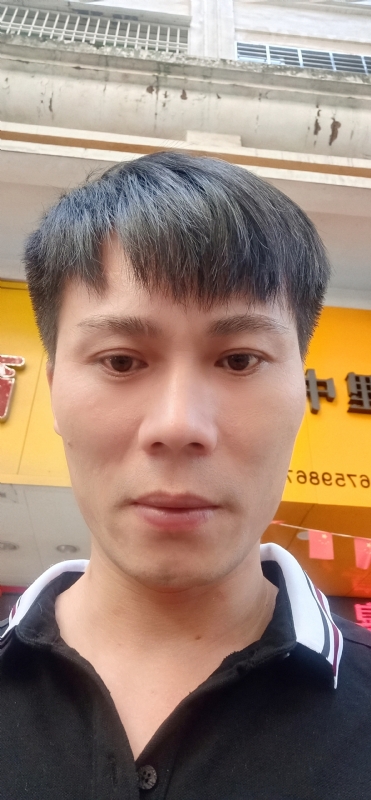 笑看人生的第一张照片--漳州婚介网