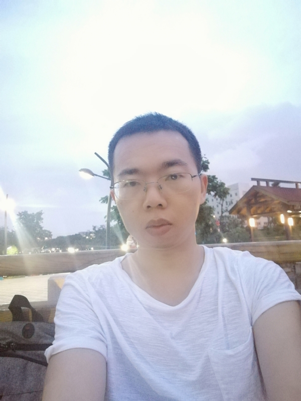 逮竹的第一张照片--漳州婚介网