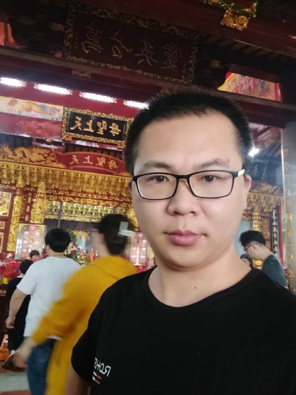 天哥的第一张照片--漳州婚介网