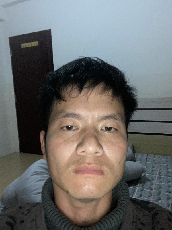 开心的第三张照片--漳州婚介网