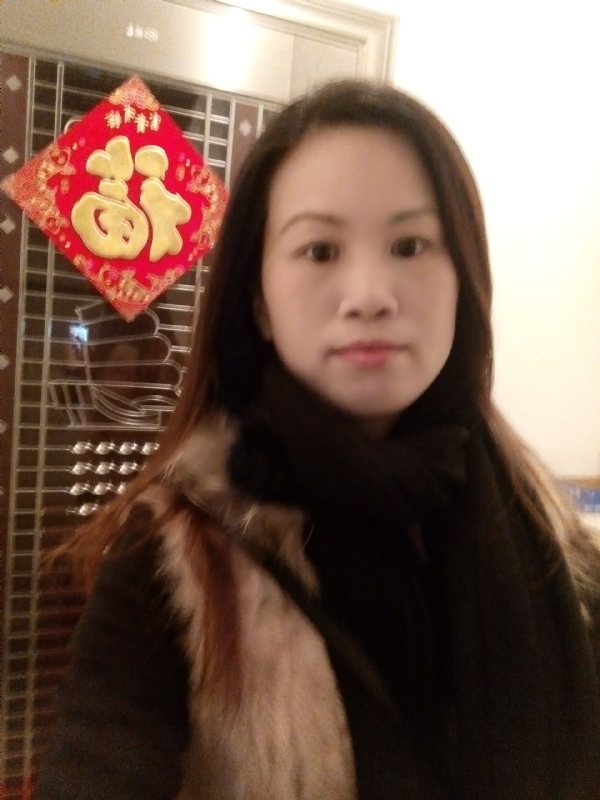 E欣的第二张照片--漳州婚介网