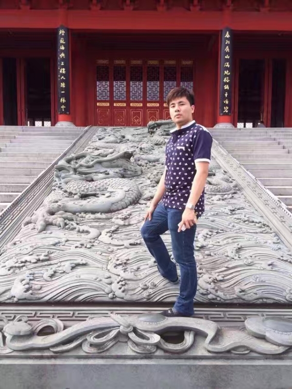 御龙氏的第一张照片--漳州婚介网