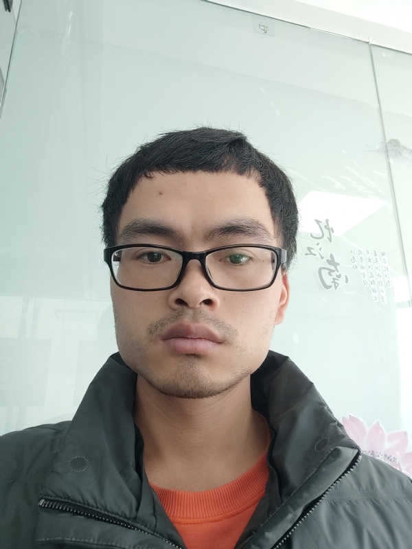 林嘉任的第二张照片--漳州婚介网