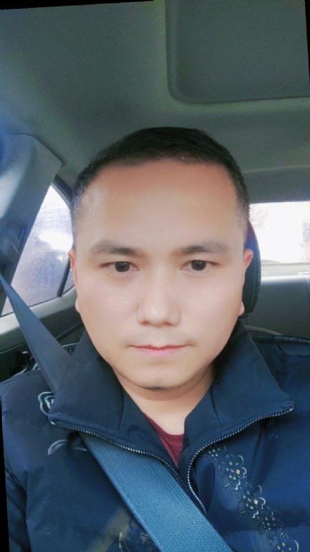 随心飞翔的第一张照片--漳州婚介网