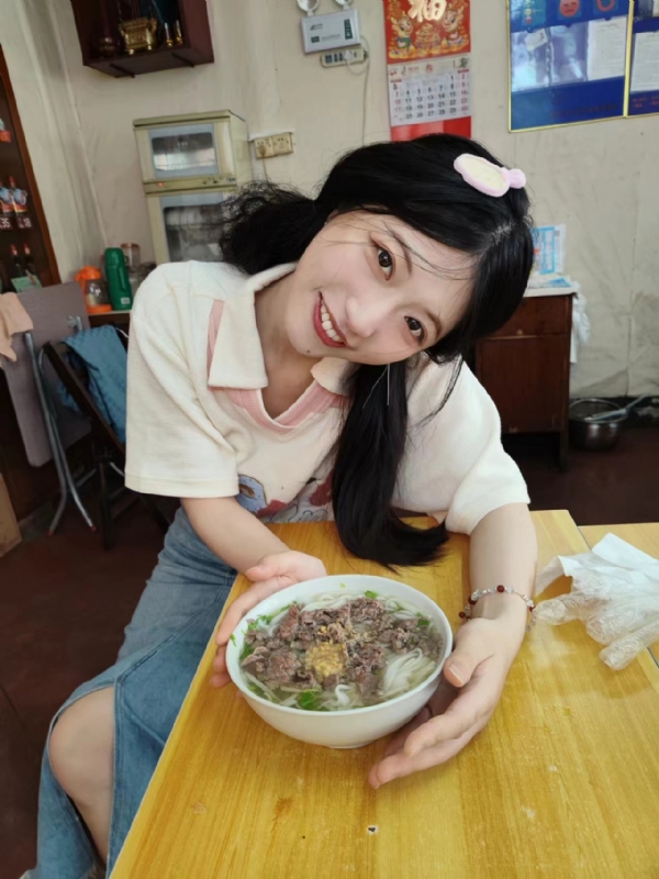 甜果的第一张照片--漳州婚介网