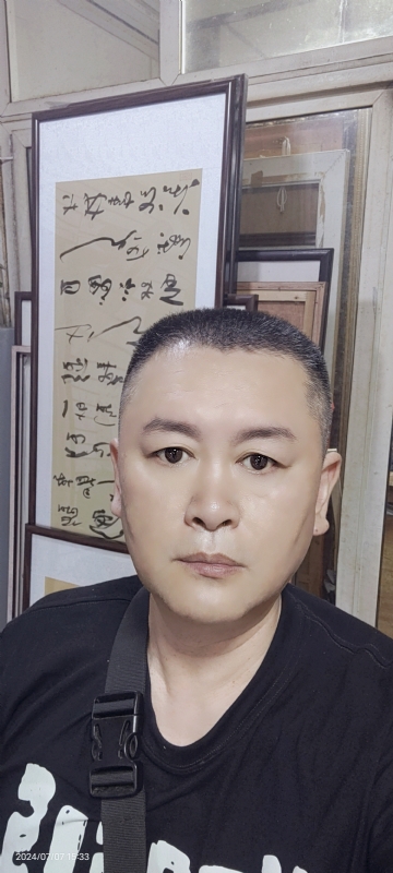 永恒的瞬间的第一张照片--漳州婚介网