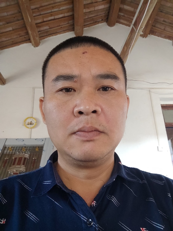 破碎的第一张照片--漳州婚介网