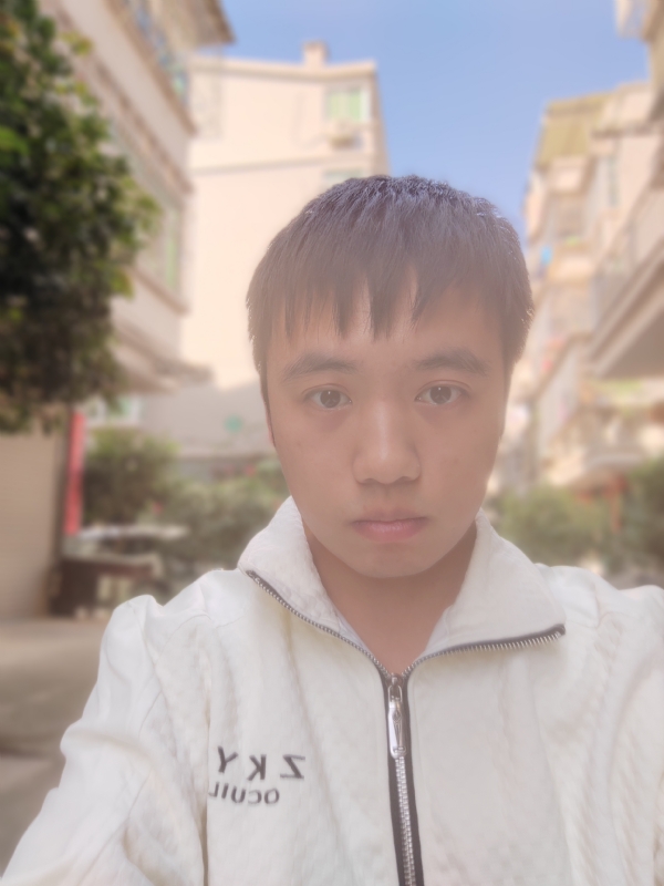 温柔的第一张照片--漳州婚介网