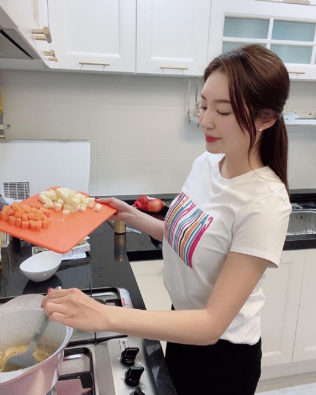 陈艾的第一张照片--漳州婚介网