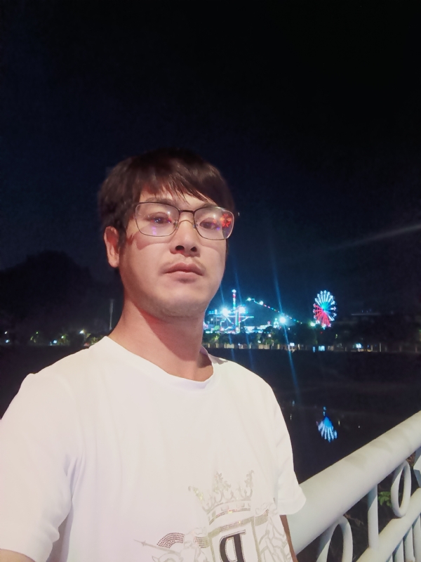任豐的第一张照片--漳州婚介网