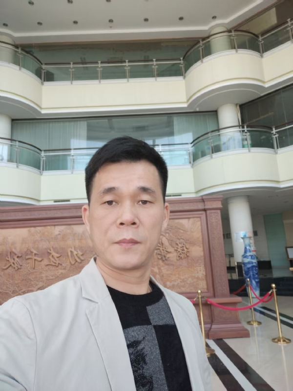 不忘初心的第二张照片--漳州婚介网